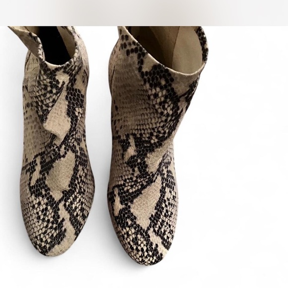 Steve Madden Beige and Black Snakeskin Booties - Picture 3 of 7